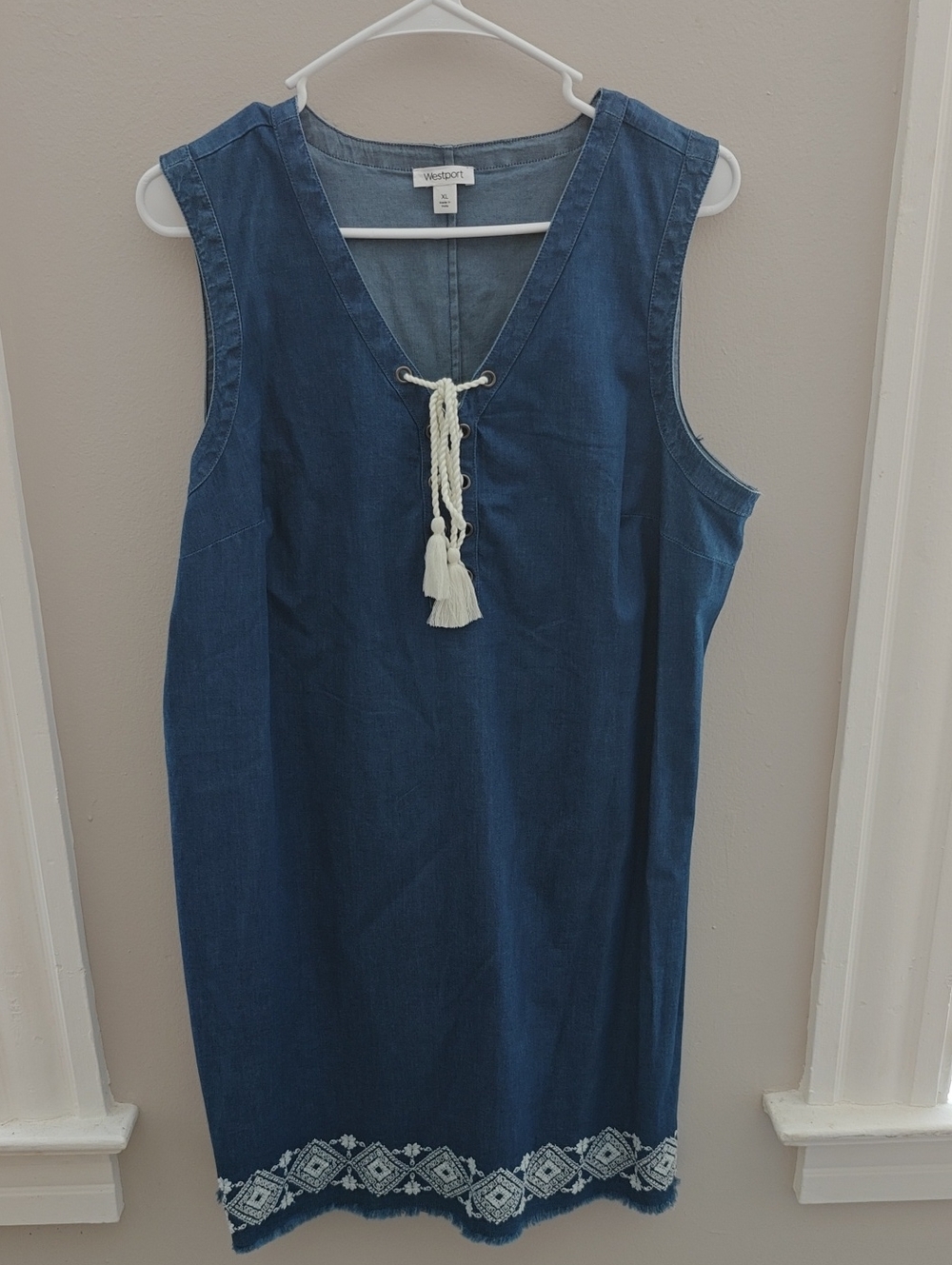 Westport Blue Denim Tassel Embroidered Shift Dress